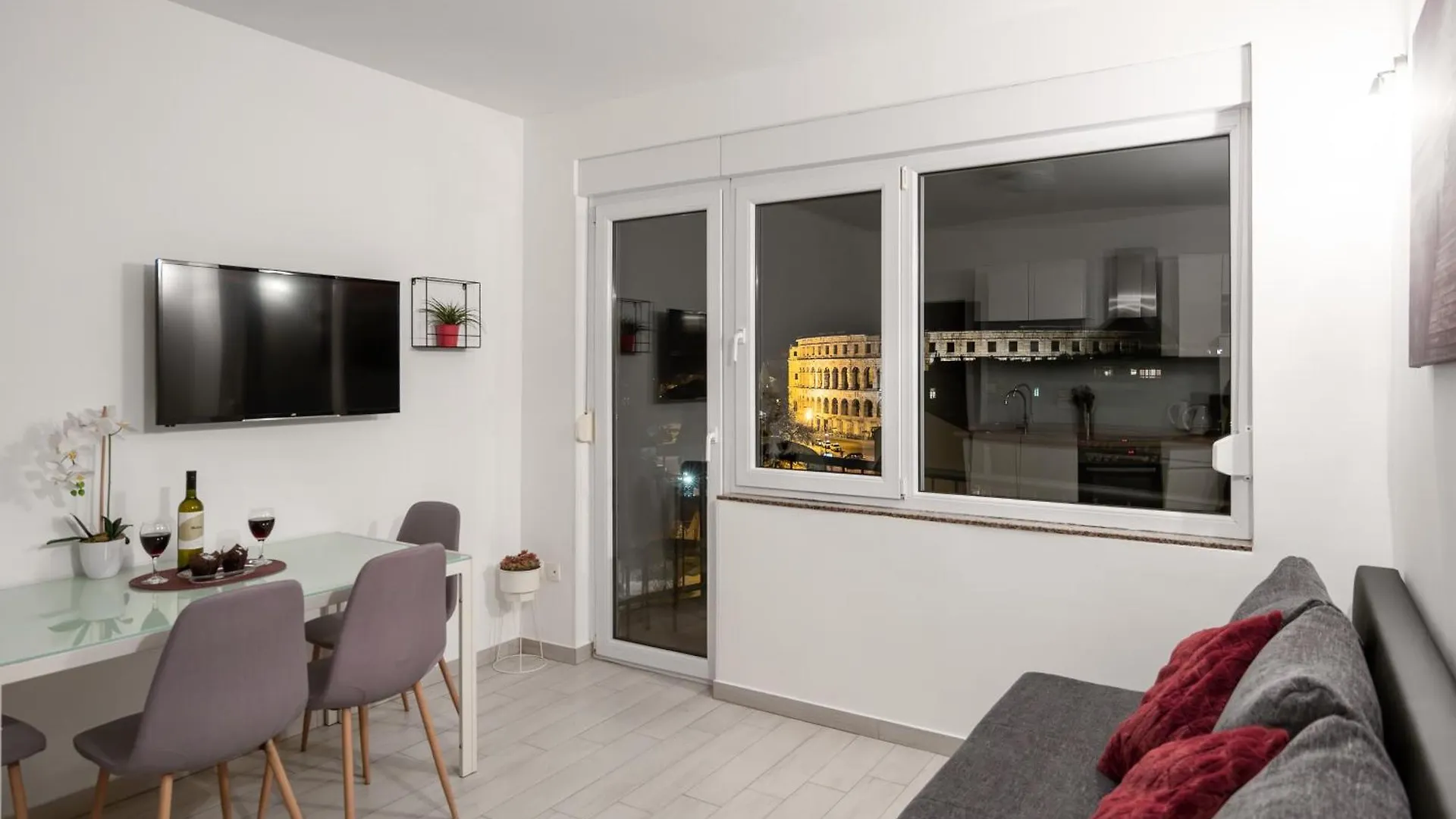 Ancora Center Apartment Pula Croatia