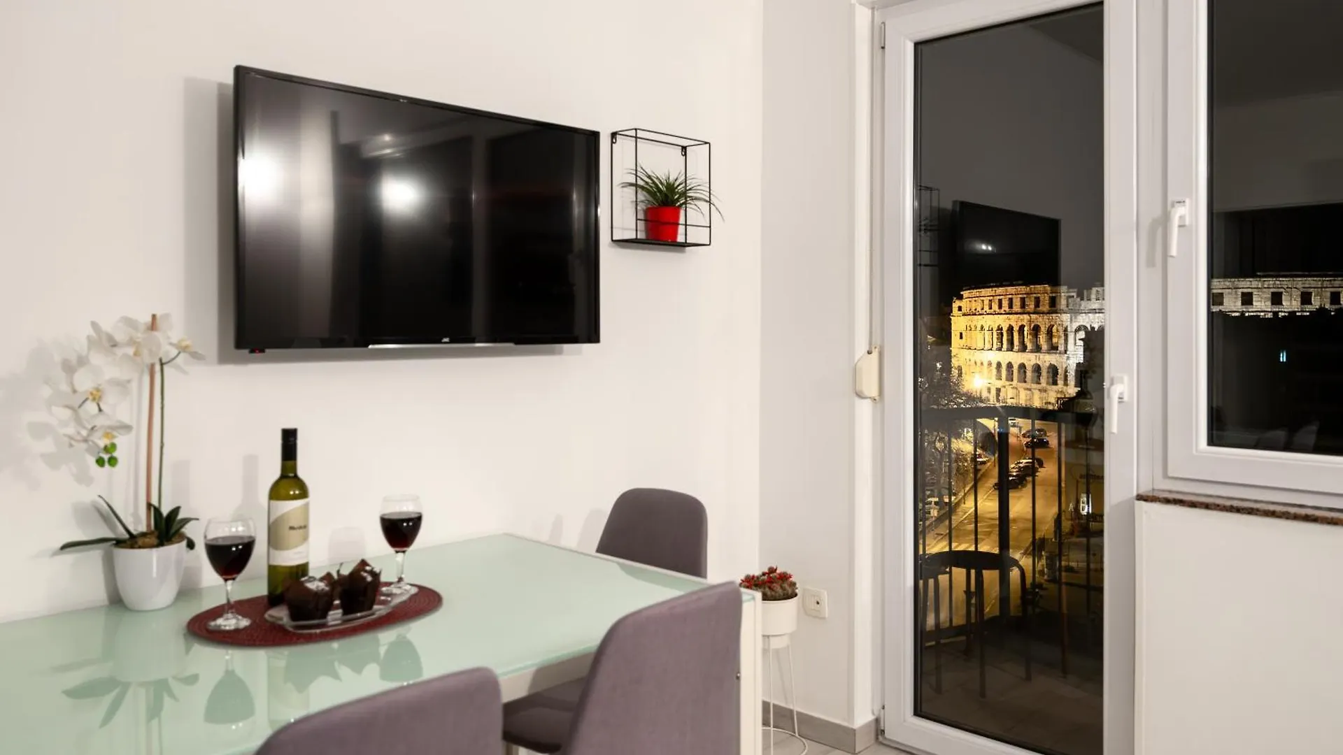 Ancora Center Apartment Pula Croatia