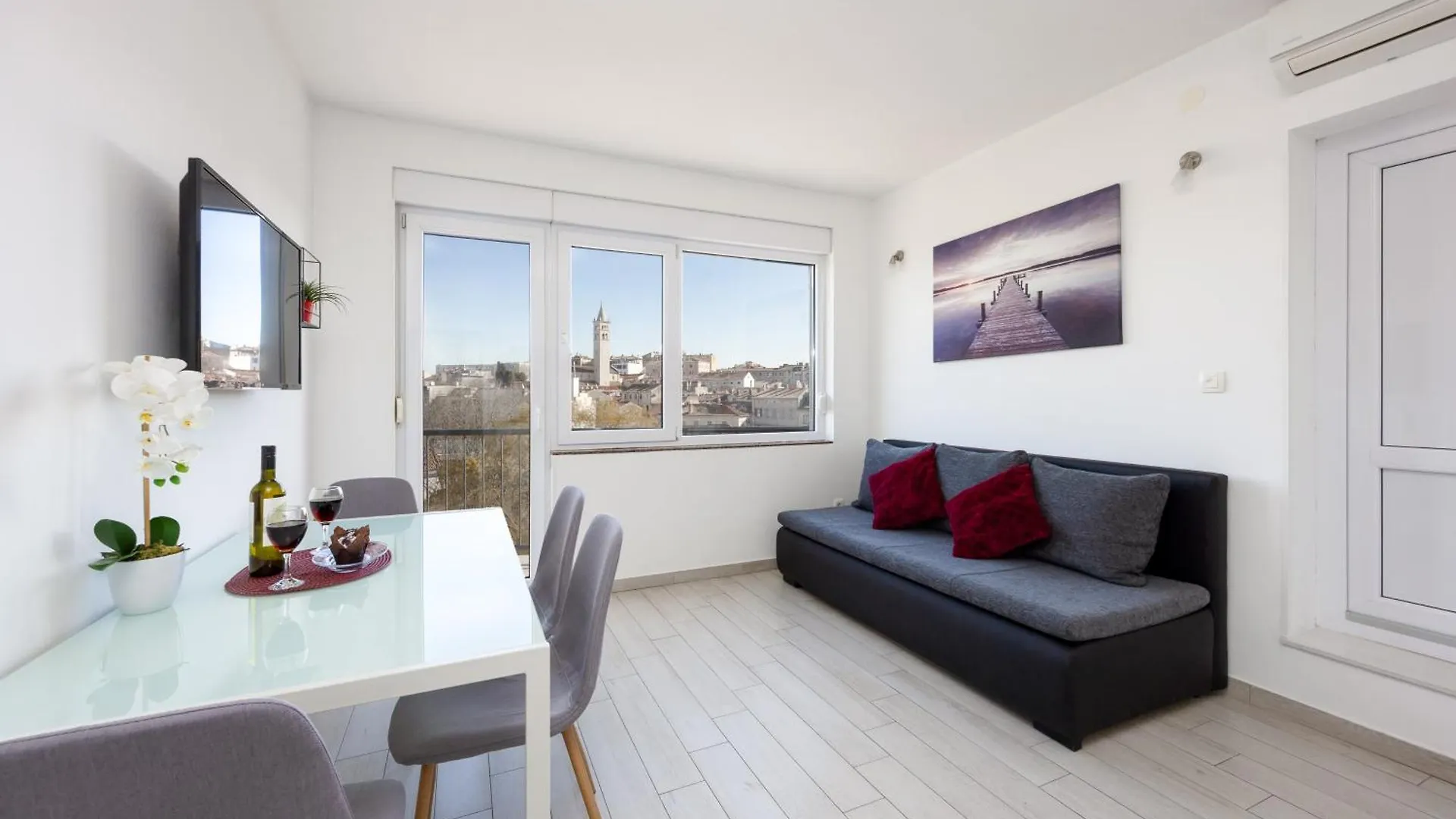 Ancora Center Apartment Pula 0*,